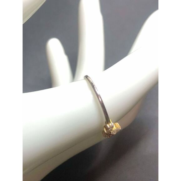 3571 Sterling silver 925 CZ cluster band ring sz 7 - Picture 2 of 2